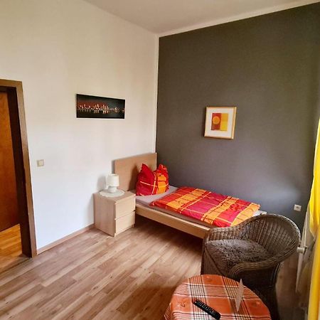 Hotel-Garni "Zum Loewen" Бад Фрайнвалде Екстериор снимка