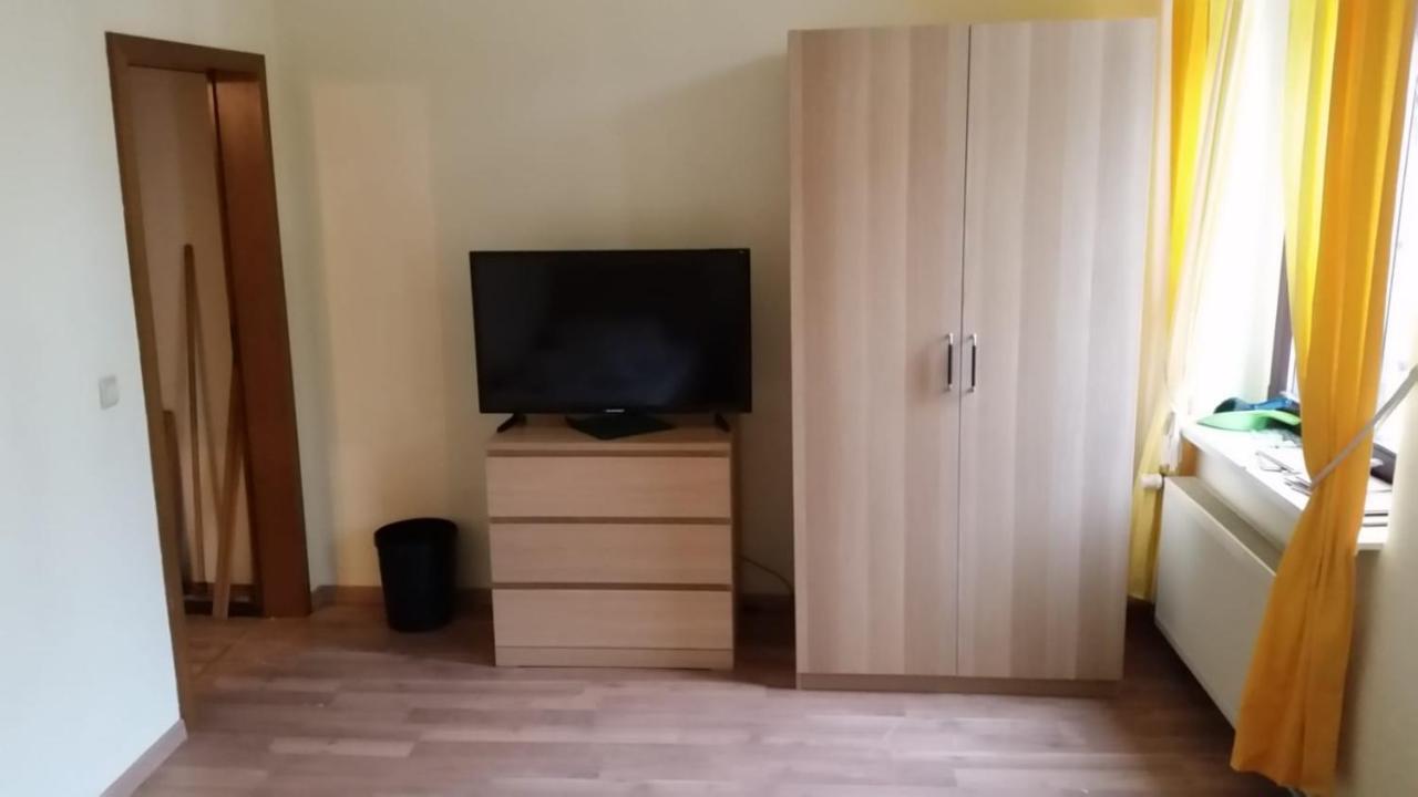Hotel-Garni "Zum Loewen" Бад Фрайнвалде Екстериор снимка