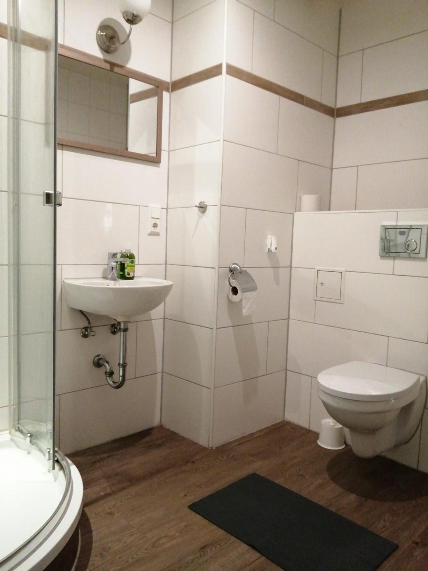 Hotel-Garni "Zum Loewen" Бад Фрайнвалде Екстериор снимка