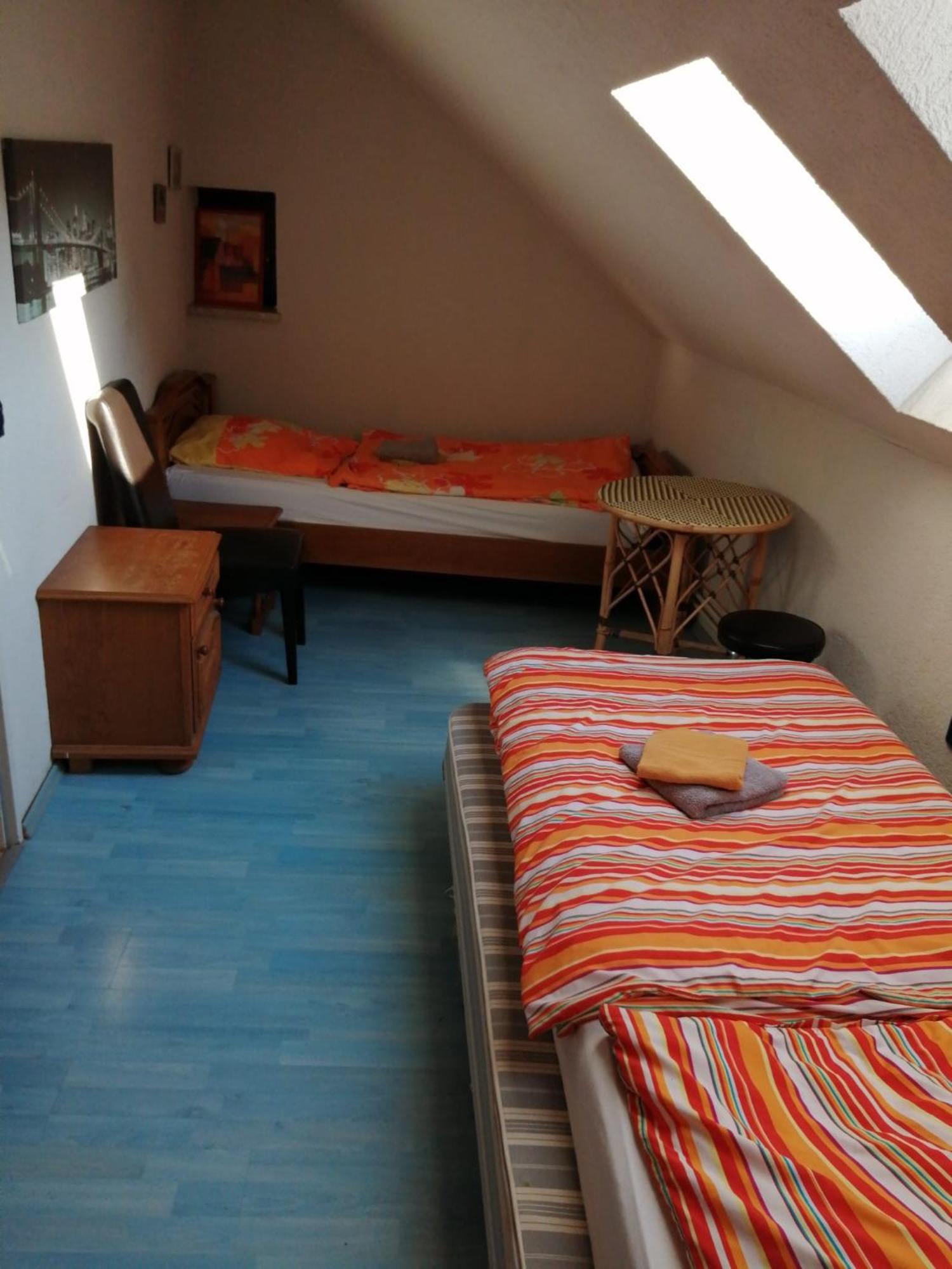 Hotel-Garni "Zum Loewen" Бад Фрайнвалде Екстериор снимка
